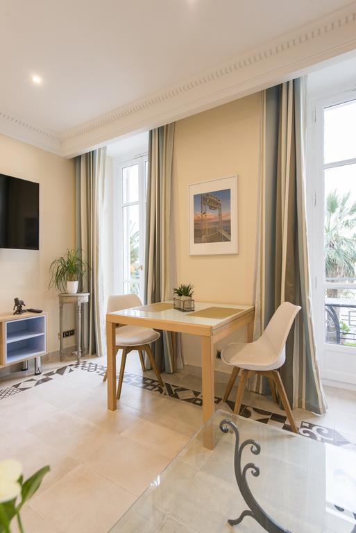 Apartment - Promenade Des Anglais Nice Room photo